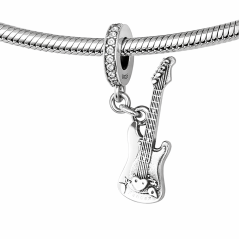 Charms gitara