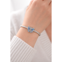 Charms niebieski motyl