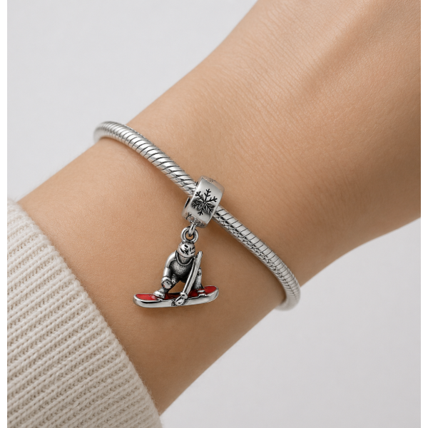 Charms snowboardzista